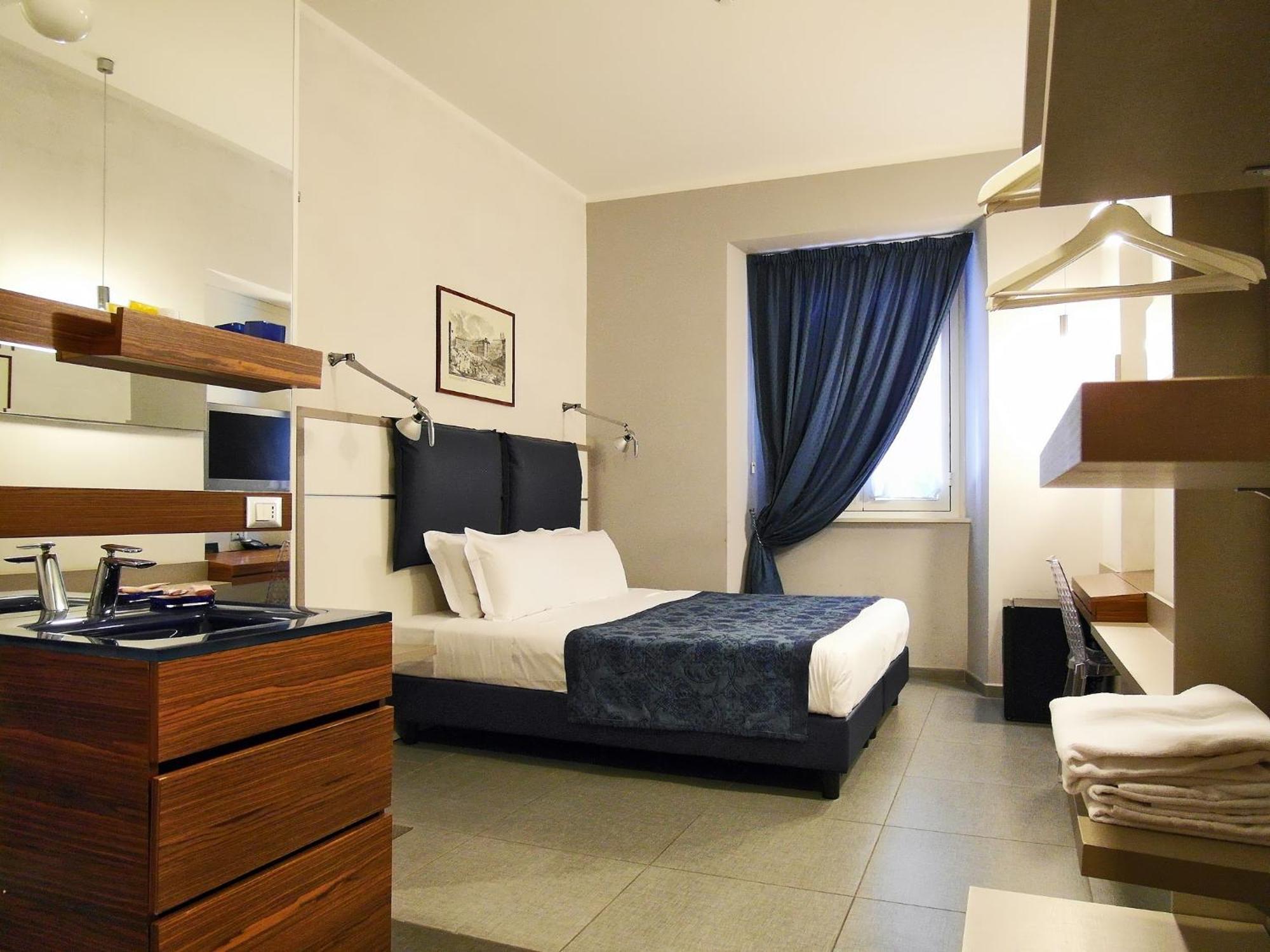 Hotel California Roma Esterno foto
