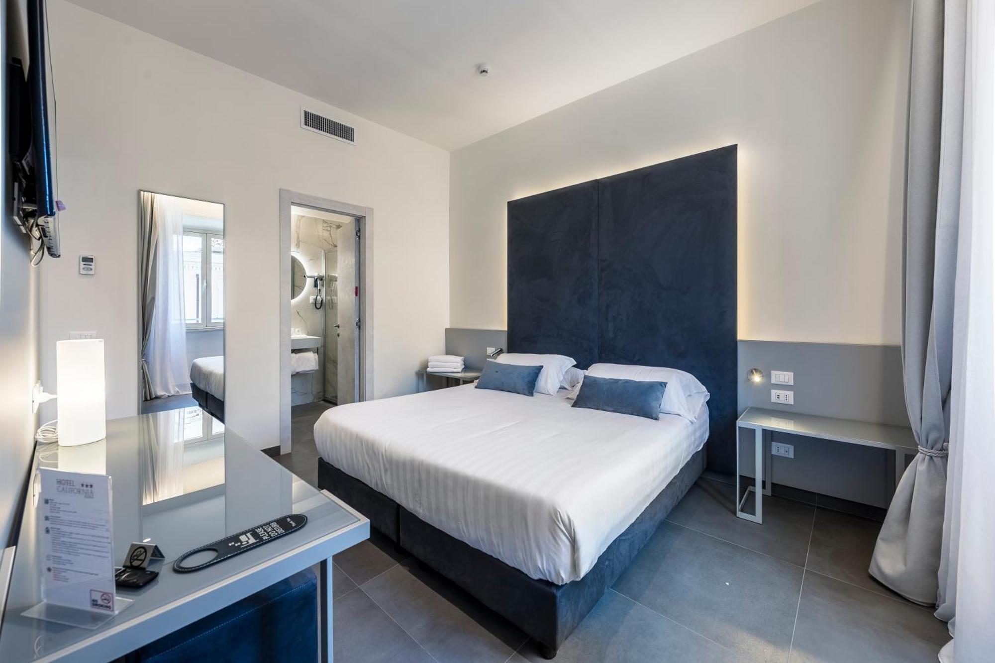 Hotel California Roma Esterno foto